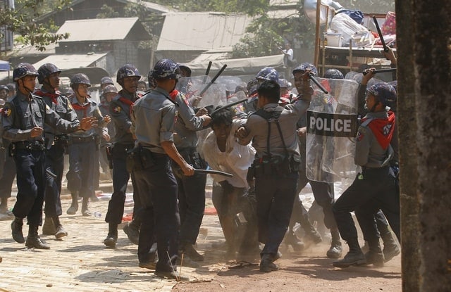 Myanmar: Crackdown on protests shows Special Rapporteur still needed - Protection