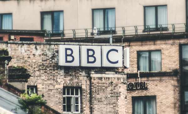 UK: Government must cease threats to the independence of the BBC - Media