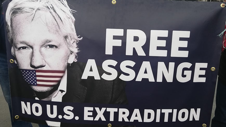 UK: Open letter calling for the release of WikiLeaks publisher Julian Assange - Protection