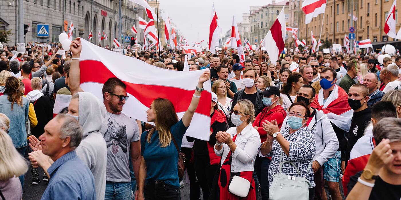 Crowds of peaceful protestors in Belarus