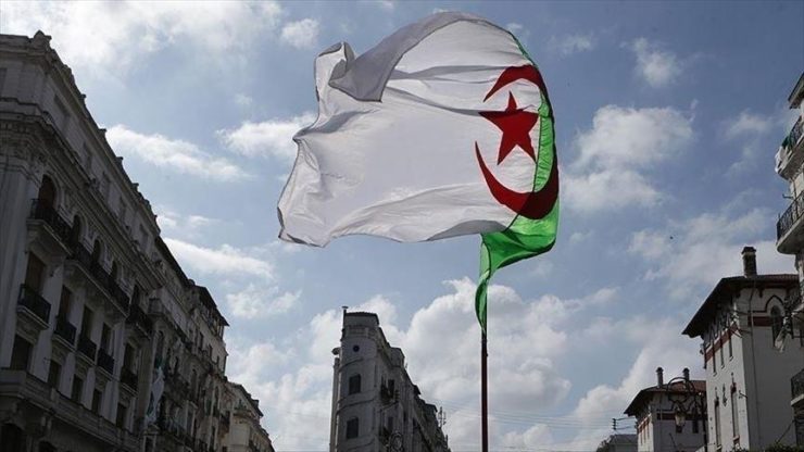 Algérie: Appel à la libération de tous les détenus du Hirak suite à une grâce présidentielle partielle