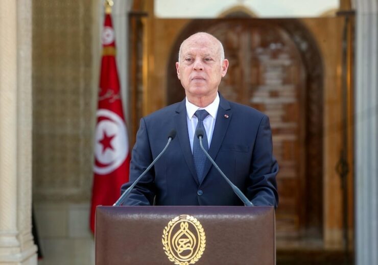 تونس: مشروع الدستور الجديد خطر على المسار الديمقراطي